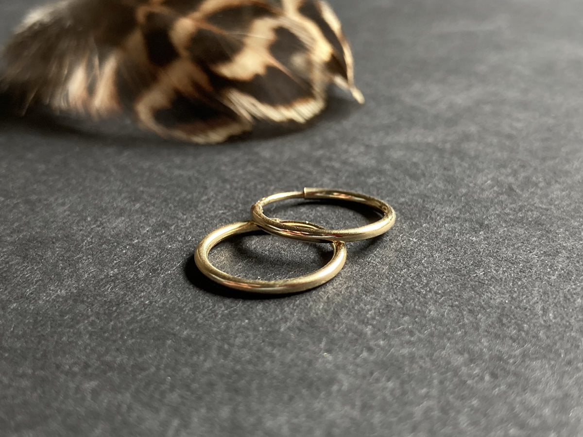 Signature Hoops | Pearl