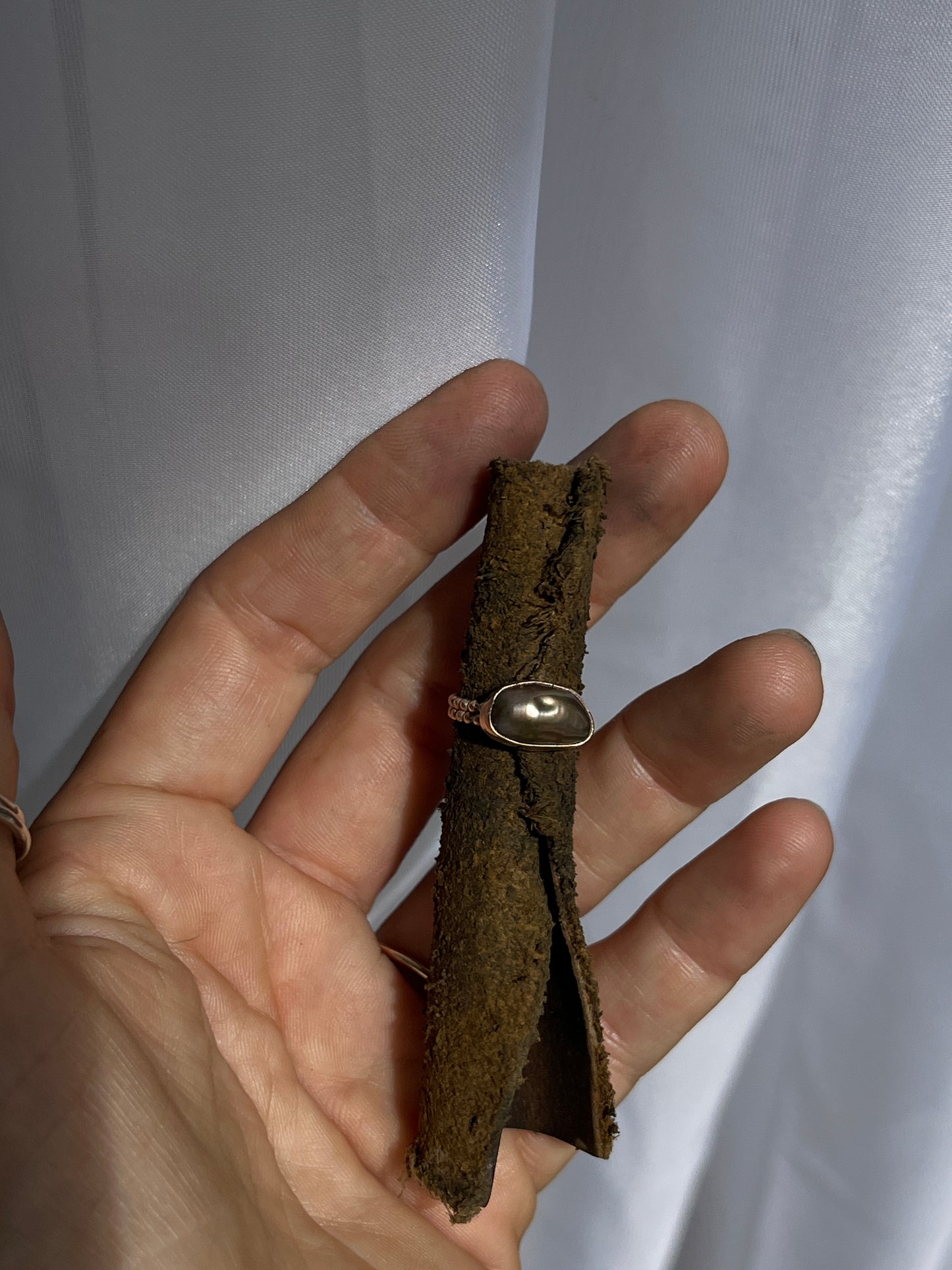 Tahitian Keshi Pearl Pinky / Midi Ring RTS