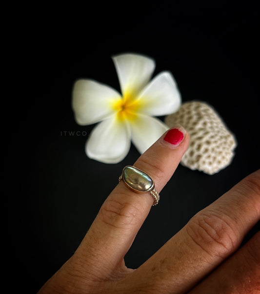 Tahitian Keshi Pearl Pinky / Midi Ring