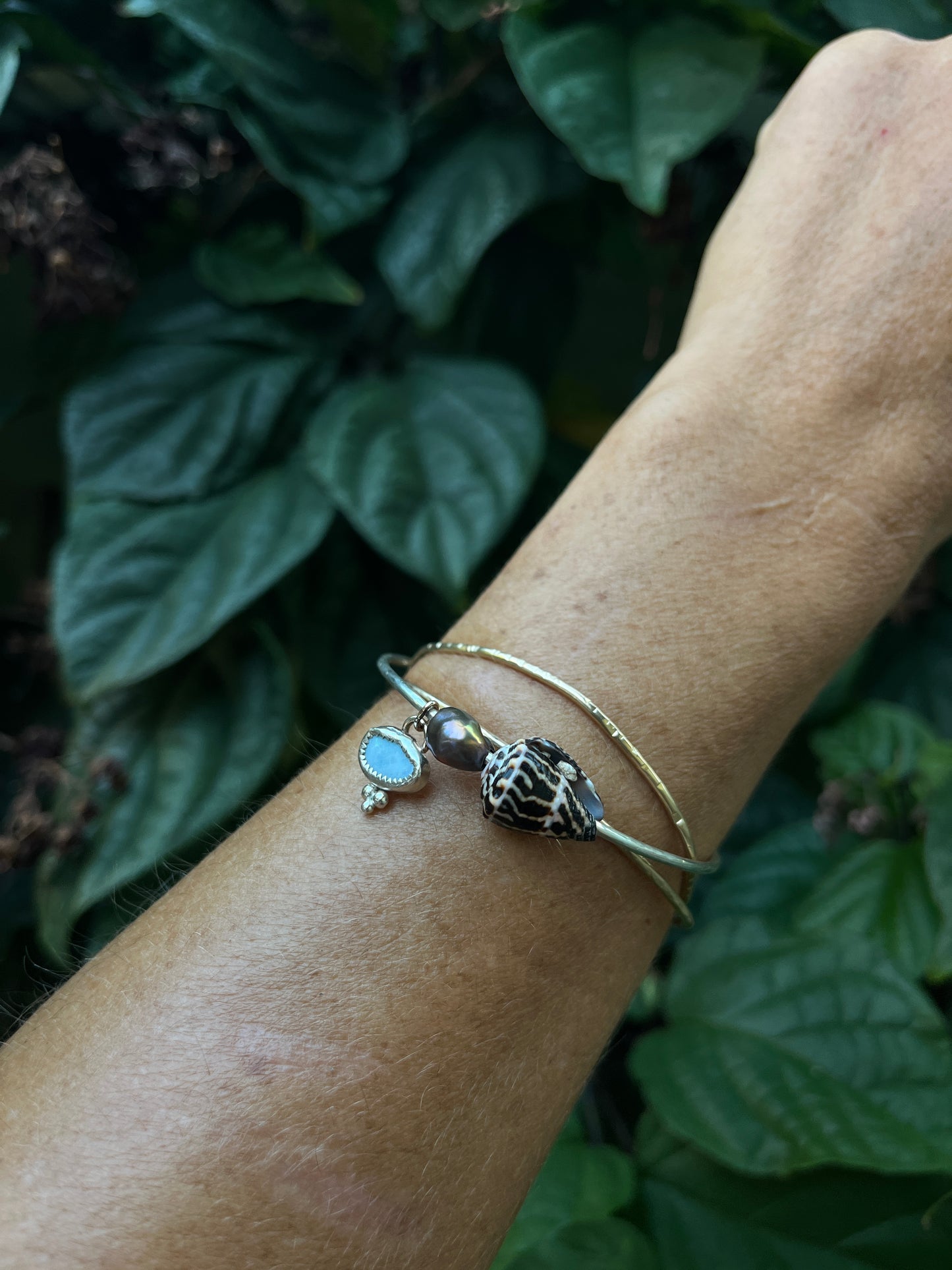 Sterling Opal x Tahitian Keshi Pearl x Chaldean Cone Shell Bangle