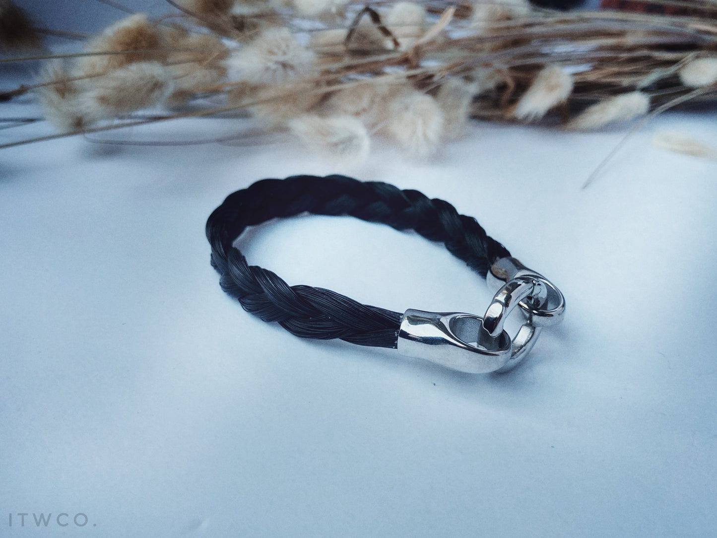 The Barn Jack Horsehair Bracelet