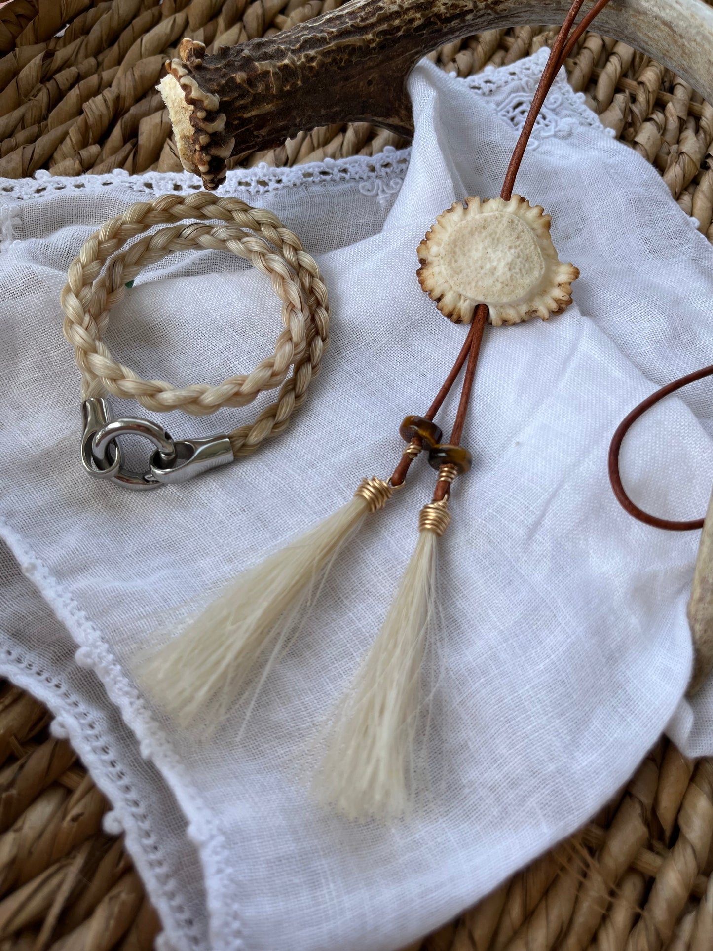 The Barn Jack Mini Double Wrap Horsehair Bracelet