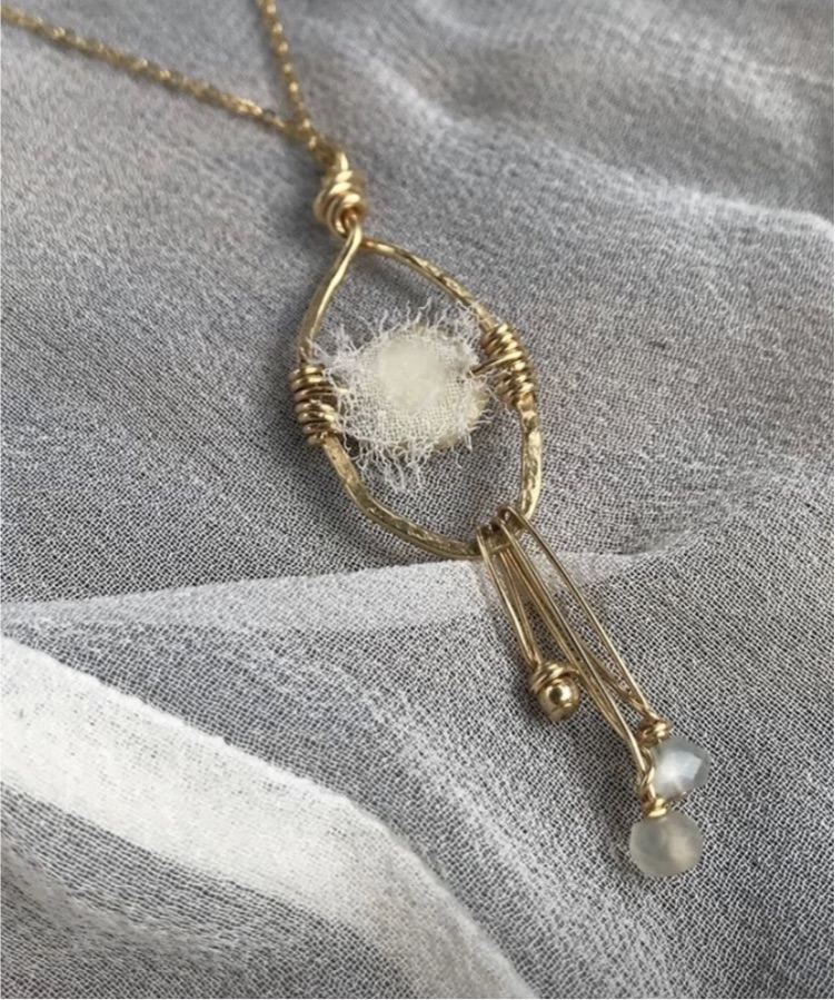 Signature Pearl Inlaid Vintage Classic