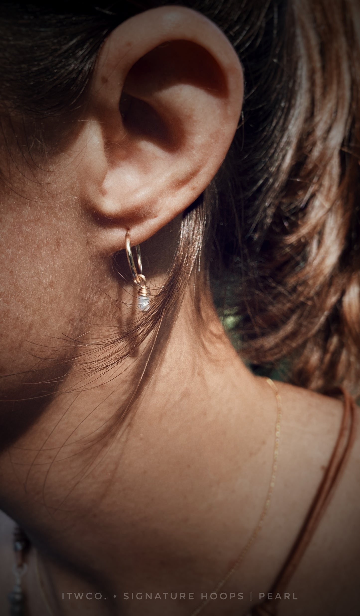 Signature Hoops | Pearl